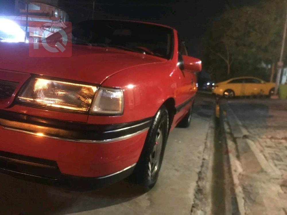 اوبل فيكترا